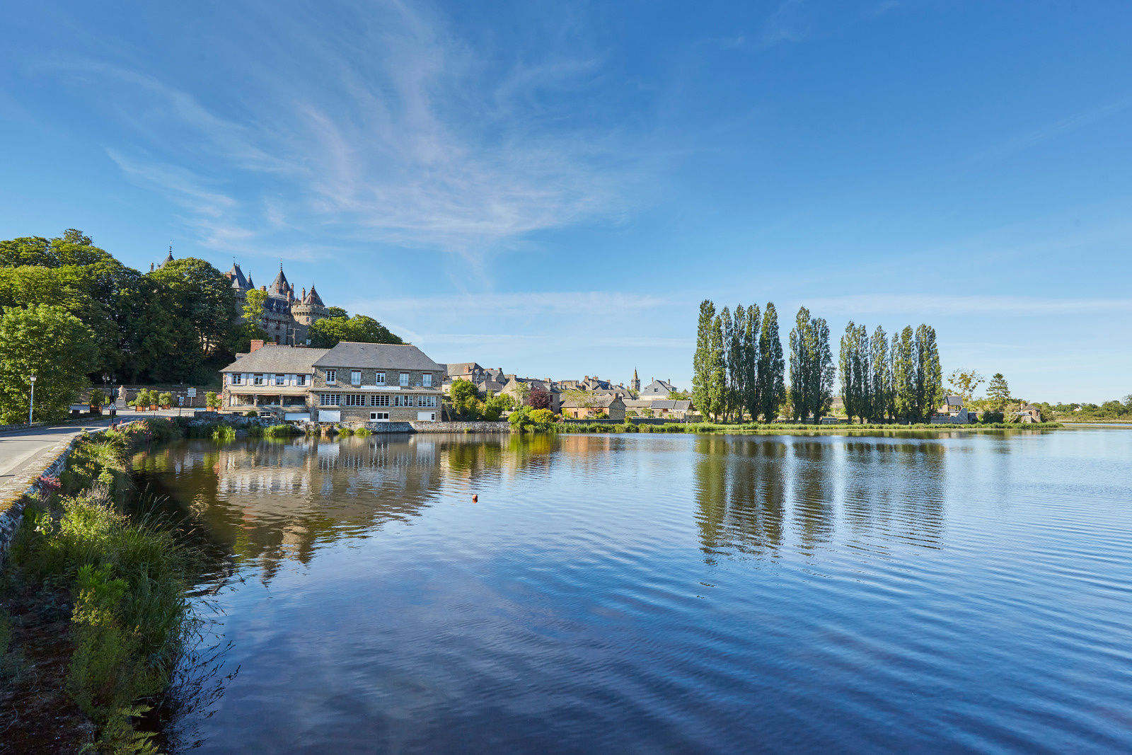 Hôtel du Château Combourg - vue du lac